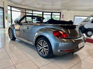 VOLKSWAGEN Maggiolino usata, con Boardcomputer