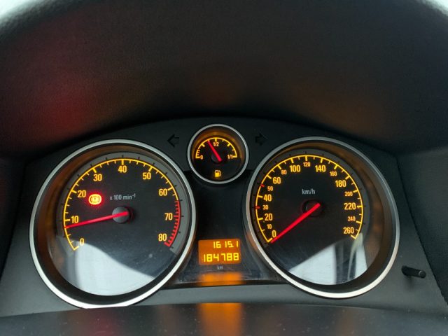 OPEL Astra usata, con Controllo trazione