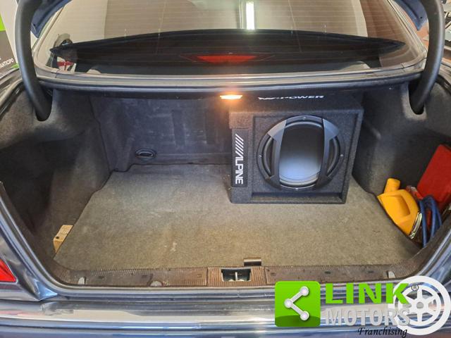 MERCEDES-BENZ E 200 usata 17