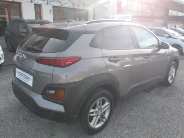 HYUNDAI Kona usata, con Airbag