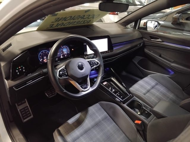 VOLKSWAGEN Golf usata, con Specchietti laterali elettrici