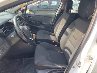 RENAULT Clio usata, con Controllo trazione