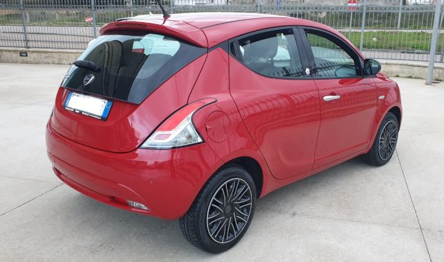 LANCIA Ypsilon usata, con Controllo trazione