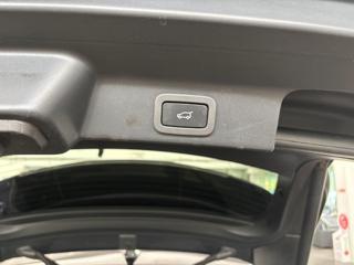 JAGUAR F-Pace usata, con Autoradio