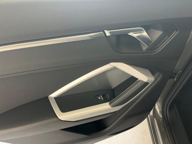 AUDI Q3 usata, con Sistema di navigazione