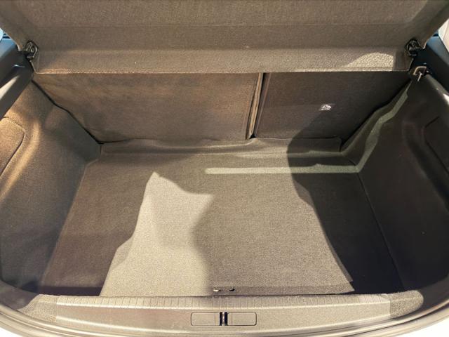 OPEL Corsa usata, con Lettore CD