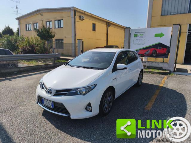 TOYOTA Auris usata, con ABS