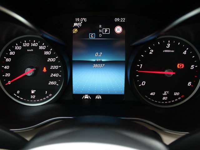 MERCEDES-BENZ GLC 220 usata, con Trazione integrale