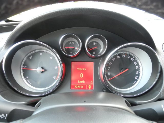 OPEL Insignia usata, con Autoradio