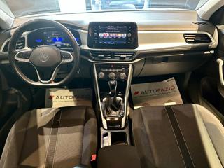 VOLKSWAGEN T-Roc usata, con Autoradio
