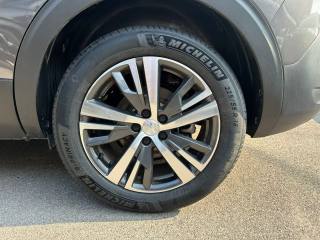 PEUGEOT 5008 usata, con Bluetooth