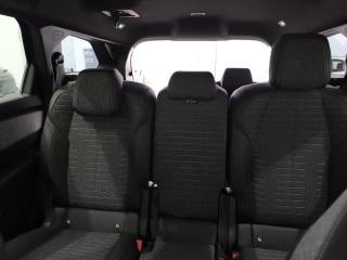 PEUGEOT 5008 usata, con USB