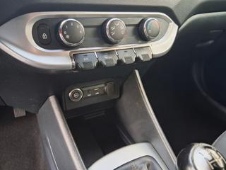 KIA Rio usata, con Specchietti laterali elettrici