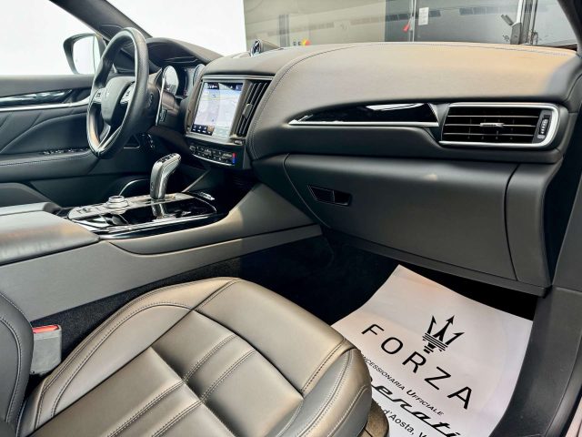 MASERATI Levante usata, con Sedili riscaldati