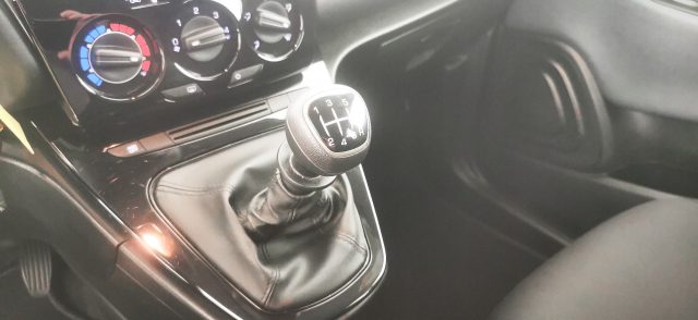 LANCIA Ypsilon usata, con Servosterzo
