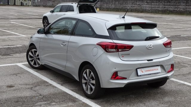 HYUNDAI i20 usata, con Alzacristalli elettrici