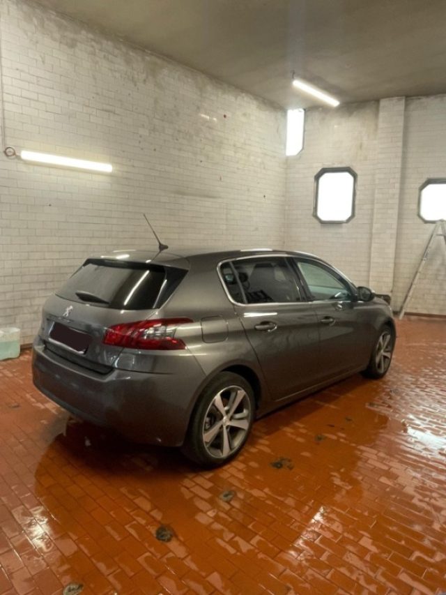 PEUGEOT 308 usata, con Controllo elettronico della corsia