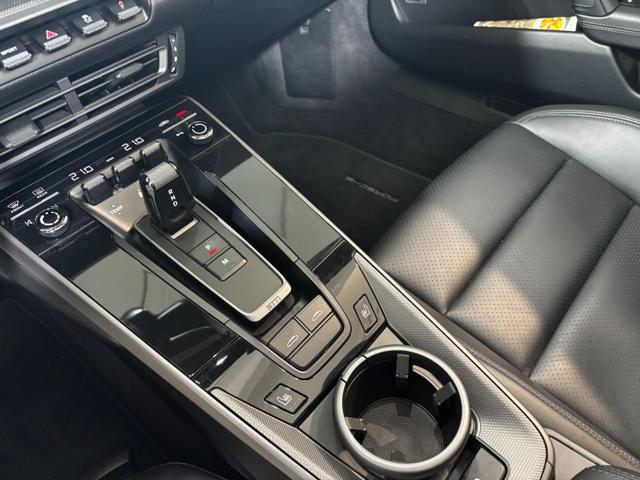 PORSCHE 911 usata, con Controllo automatico clima