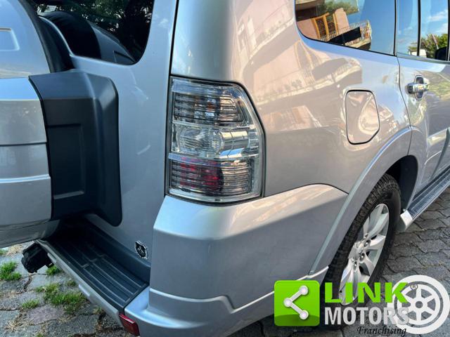 MITSUBISHI Pajero usata, con Fari bi-xeno