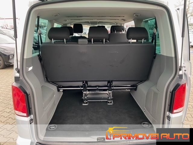 VOLKSWAGEN Caravelle usata 6