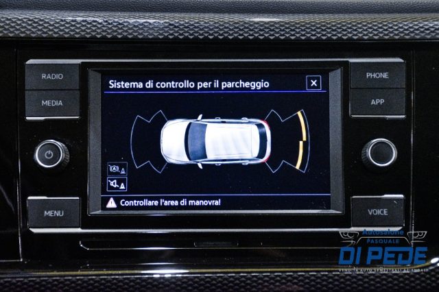 VOLKSWAGEN Taigo usata, con Bracciolo