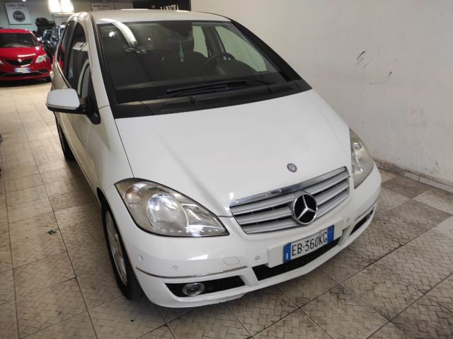 MERCEDES-BENZ A 180 usata, con Airbag