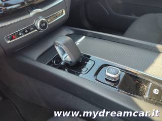 VOLVO XC60 usata, con Autoradio digitale