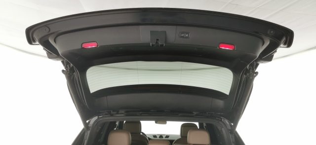 PORSCHE Cayenne usata, con MP3