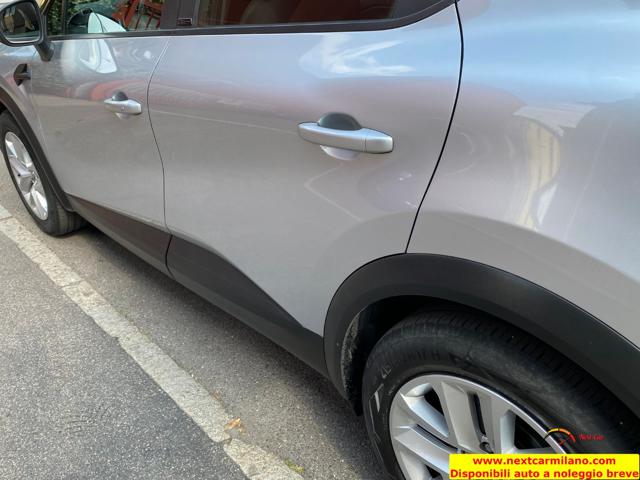 RENAULT Captur usata, con Fari full-led