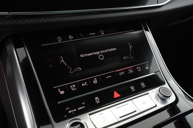 AUDI Q8 usata 13