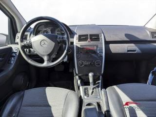 MERCEDES-BENZ A 180 usata 14