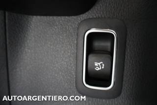 MERCEDES-BENZ GLA 180 usata, con Climatizzatore