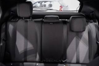 PEUGEOT 2008 usata, con Fari LED
