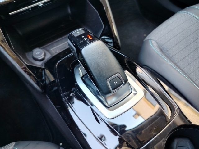 PEUGEOT 2008 usata, con Bluetooth