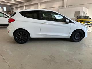 FORD Fiesta usata, con Autoradio