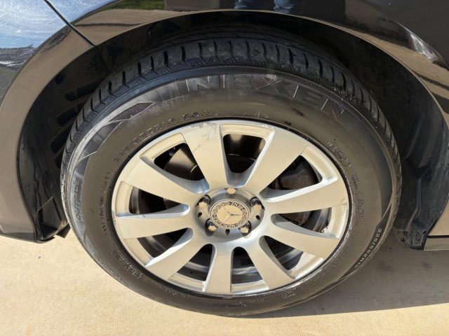 MERCEDES-BENZ E 200 usata, con Lettore CD