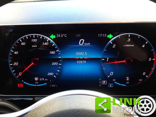 MERCEDES-BENZ GLA 200 usata, con Climatizzatore