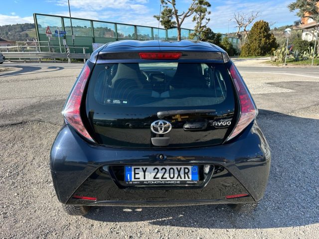 TOYOTA Aygo usata, con Alzacristalli elettrici