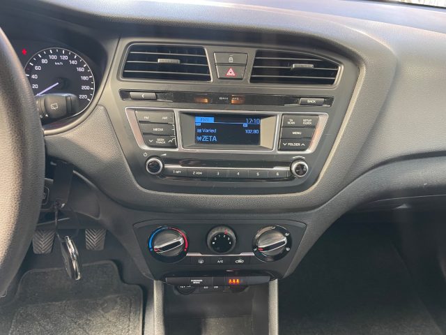 HYUNDAI i20 usata, con Cruise Control