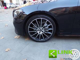 MERCEDES-BENZ E 220 usata, con Volante multifunzione