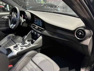 ALFA ROMEO Giulia usata, con Airbag testa