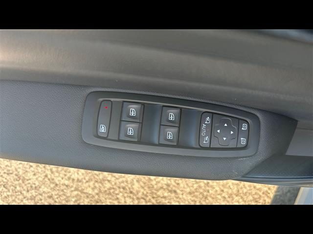 RENAULT Megane usata 4