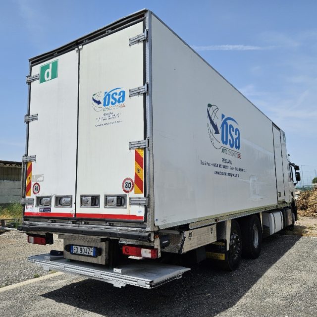 RENAULT usata 2