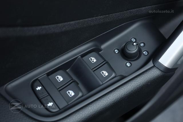 AUDI Q2 usata, con Airbag testa