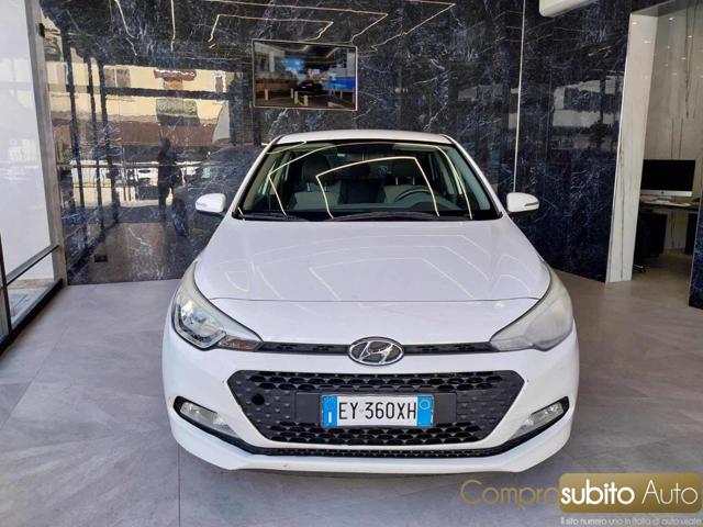 HYUNDAI i20 usata, con ABS