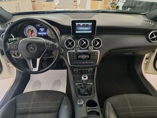 MERCEDES-BENZ A 180 usata, con Controllo automatico clima