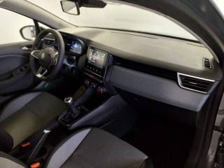 RENAULT Clio usata, con Autoradio digitale