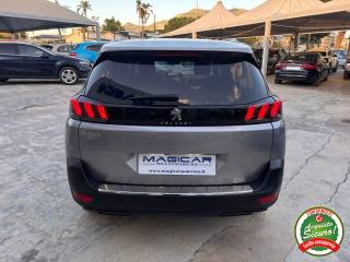 PEUGEOT 5008 usata, con Alzacristalli elettrici