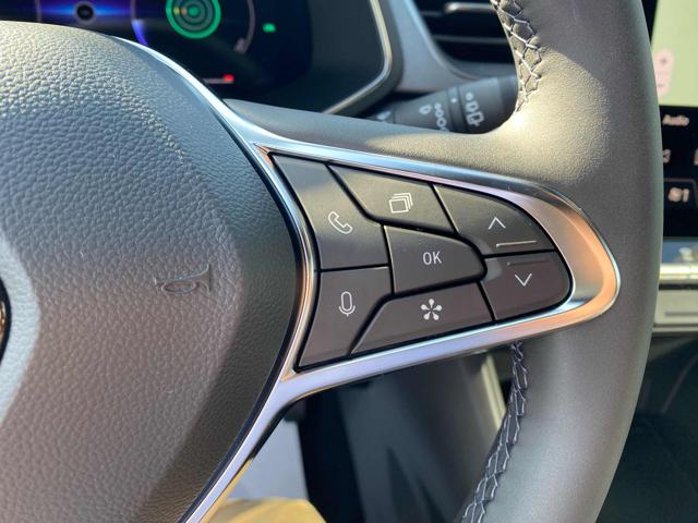 RENAULT Captur usata, con Autoradio digitale