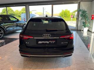 AUDI A4 usata, con Park Distance Control